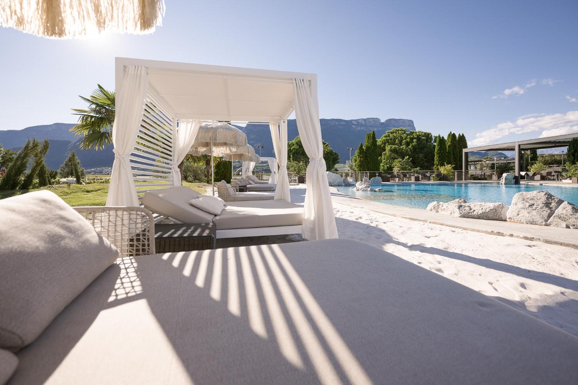 Weinegg Wellviva Resort Eppan an der Weinstraße Exteriör bild