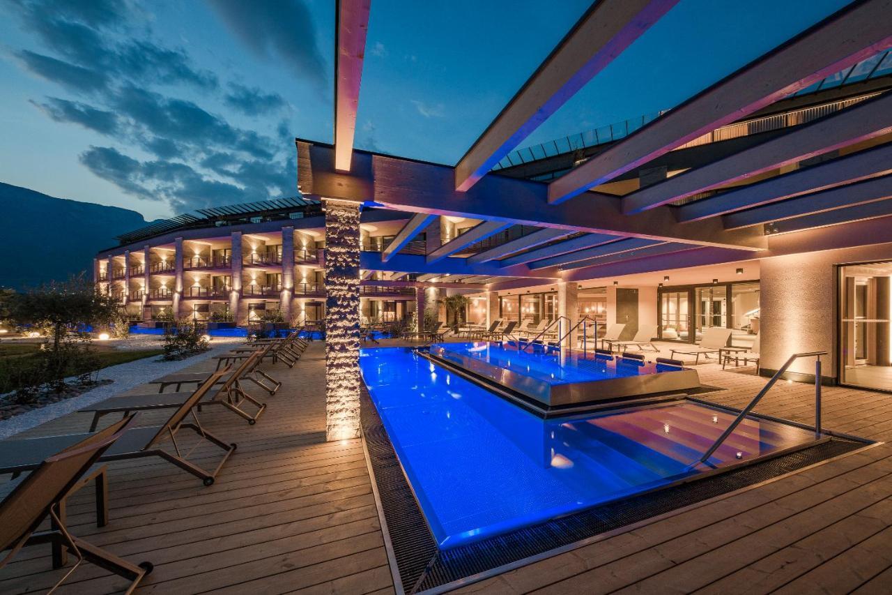 Weinegg Wellviva Resort Eppan an der Weinstraße Exteriör bild